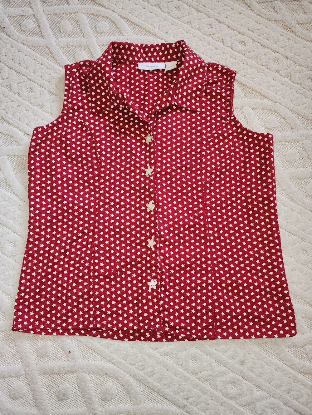 M STAR Sleeveless Red Star Print Button-Up Top